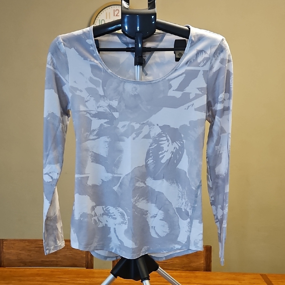 Lucy Elegant Gray Women's Top